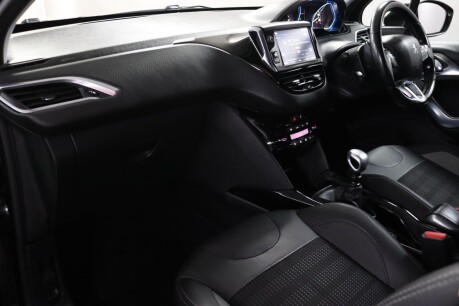 Peugeot 2008 S/S ALLURE 34