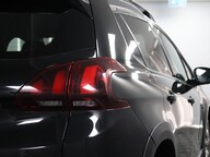 Peugeot 2008 S/S ALLURE 23