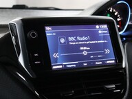 Peugeot 2008 S/S ALLURE 38
