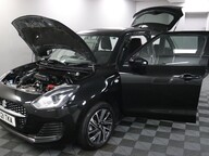 Suzuki Swift SZ-L DUALJET MHEV 16