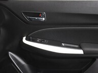 Suzuki Swift SZ-L DUALJET MHEV 36