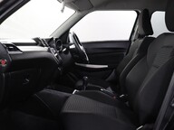 Suzuki Swift SZ-L DUALJET MHEV 42