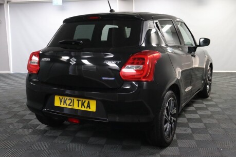 Suzuki Swift SZ-L DUALJET MHEV 11