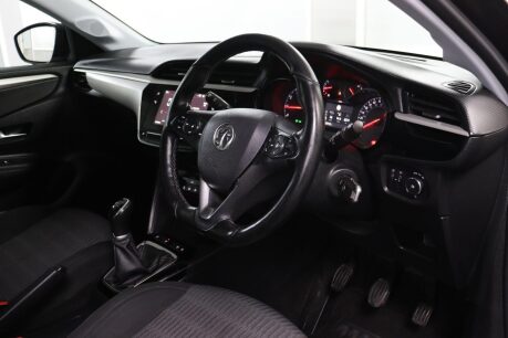Vauxhall Corsa SE NAV PREMIUM 3