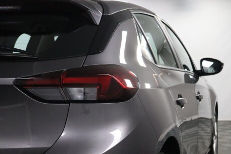 Vauxhall Corsa SE NAV PREMIUM 23