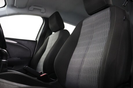 Vauxhall Corsa SE NAV PREMIUM 35