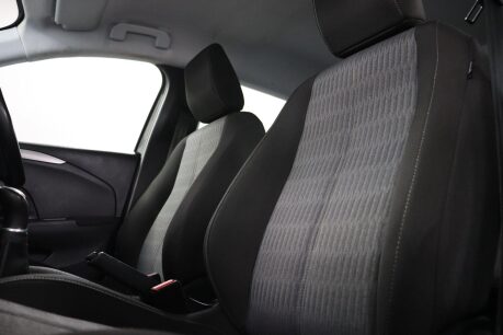 Vauxhall Corsa SE NAV PREMIUM 36