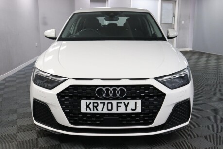Audi A1 SPORTBACK TFSI TECHNIK 2