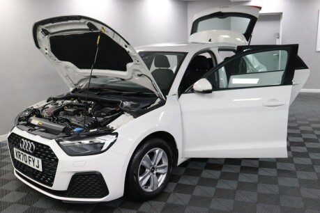 Audi A1 SPORTBACK TFSI TECHNIK 16