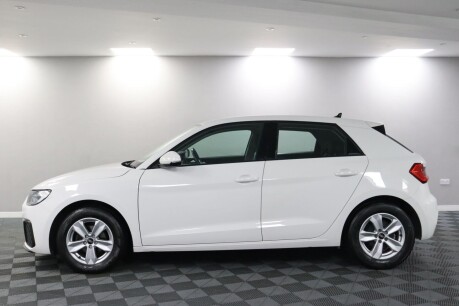 Audi A1 SPORTBACK TFSI TECHNIK 18