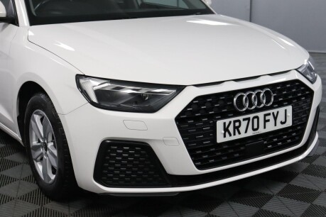 Audi A1 SPORTBACK TFSI TECHNIK 26