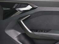 Audi A1 SPORTBACK TFSI TECHNIK 36