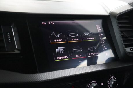 Audi A1 SPORTBACK TFSI TECHNIK 37