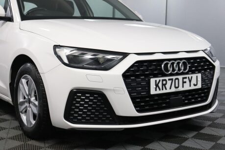 Audi A1 SPORTBACK TFSI TECHNIK 24