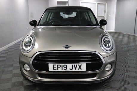Mini Hatch COOPER CLASSIC 2