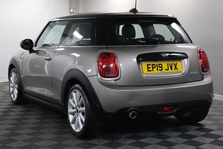 Mini Hatch COOPER CLASSIC 10