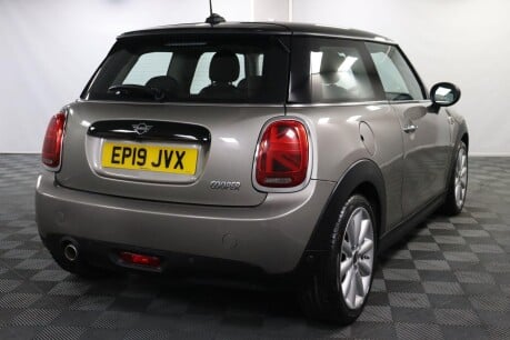 Mini Hatch COOPER CLASSIC 11