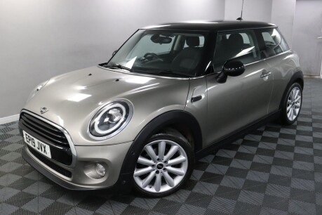 Mini Hatch COOPER CLASSIC 20
