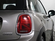 Mini Hatch COOPER CLASSIC 23