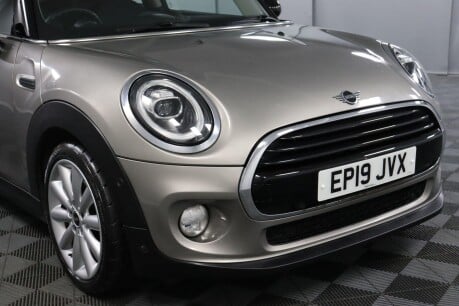 Mini Hatch COOPER CLASSIC 26