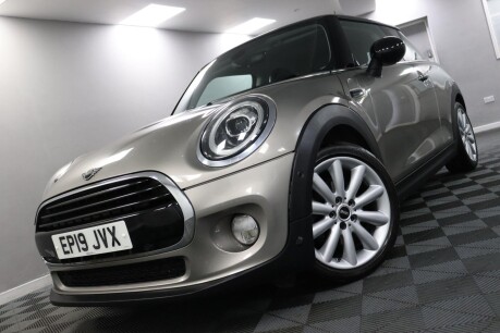 Mini Hatch COOPER CLASSIC 32
