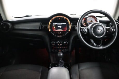 Mini Hatch COOPER CLASSIC 39