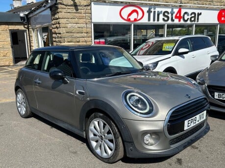 Mini Hatch COOPER CLASSIC 6