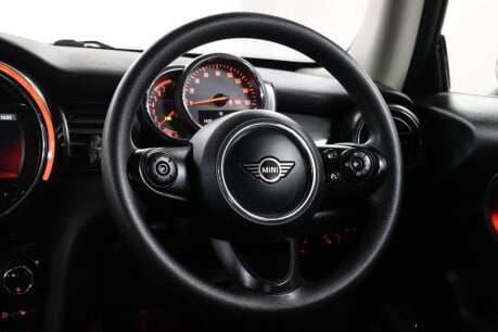 Mini Hatch COOPER CLASSIC 44
