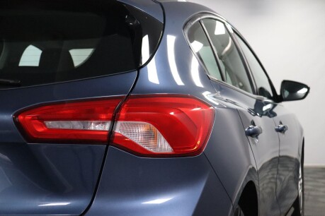 Ford Focus ZETEC TDCI 23