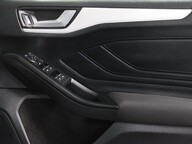 Ford Focus ZETEC TDCI 36