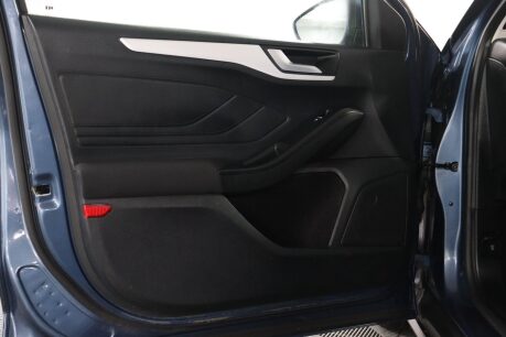 Ford Focus ZETEC TDCI 43