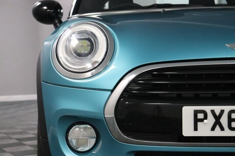 Mini Hatch COOPER 25