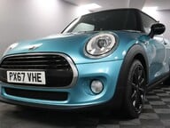 Mini Hatch COOPER 28