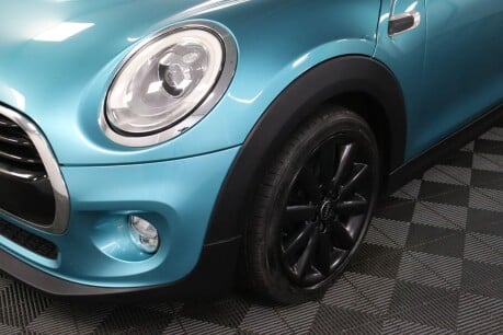 Mini Hatch COOPER 31
