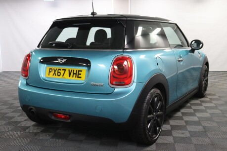 Mini Hatch COOPER 11