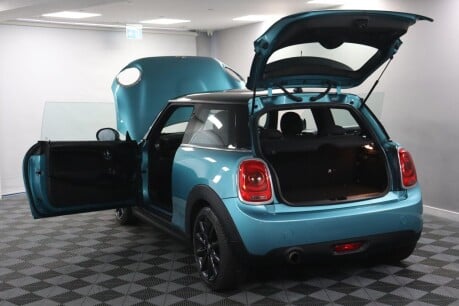 Mini Hatch COOPER 21