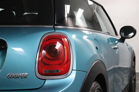 Mini Hatch COOPER 23
