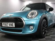 Mini Hatch COOPER 28