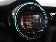 Mini Hatch COOPER 37