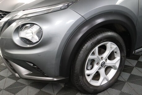 Nissan Juke DIG-T N-CONNECTA 31