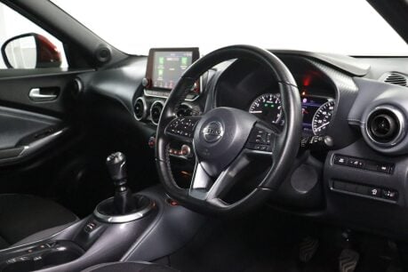 Nissan Juke DIG-T N-CONNECTA 4