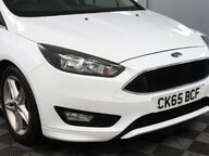 Ford Focus ZETEC S 26