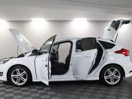 Ford Focus ZETEC S 4