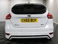Ford Focus ZETEC S 8