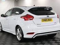 Ford Focus ZETEC S 10