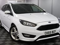 Ford Focus ZETEC S 19