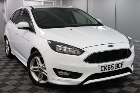 Ford Focus ZETEC S 19