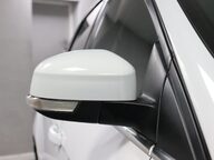 Ford Focus ZETEC S 33