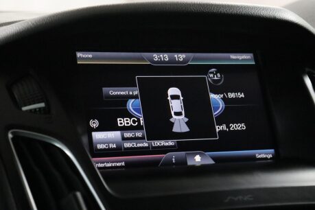 Ford Focus ZETEC S 37