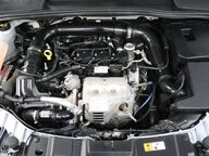 Ford Focus ZETEC S 45